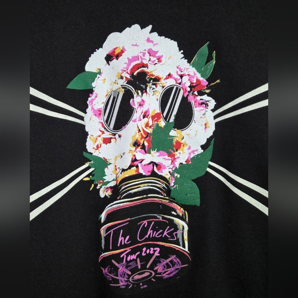 The Chicks 2022 Tour Black Crewneck Sweatshirt Floral Gasmask Graphic Print MED - Picture 2 of 6